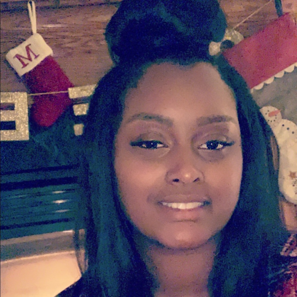 Meet your Posher, Jayla